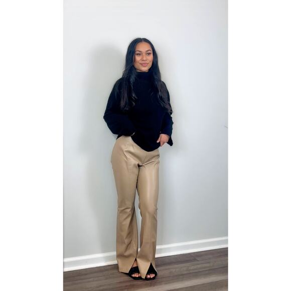 Free People We the Free Vegan Leather Pants in Beige Size 29 Wide Leg Pleated - Picture 1 of 3